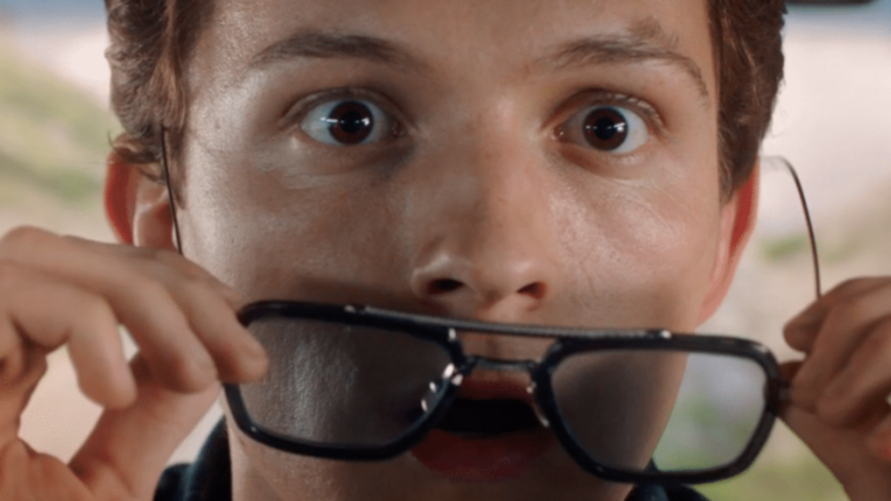 Peter-Parker-Tony-Stark-Glasses-2-1280x720.png